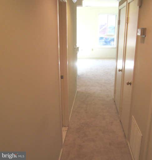 2 Lee Street West, Unit R58 Baltimore, MD 21201 - Photo 9 of 21 Interior (General)