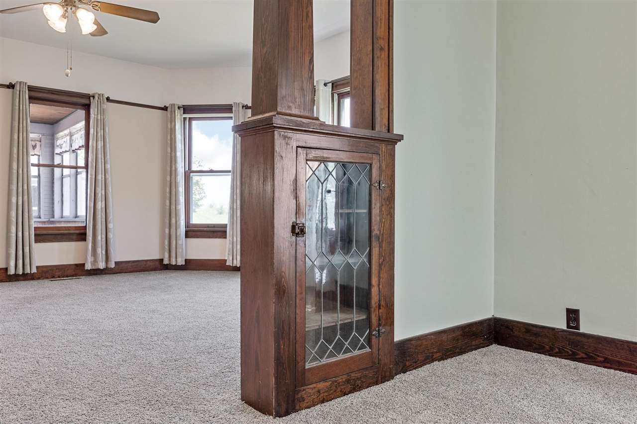 4306 Dane Road Southwest Iowa City, IA 52240 - Photo 11 of 68 Gallery Image 11