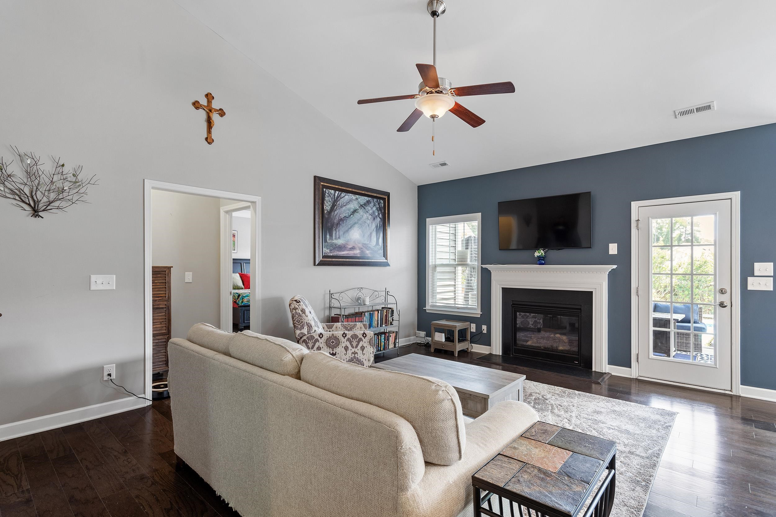 3608 Neuse Estates Drive Raleigh, NC 27604 - Photo 8 of 34 Photo 8