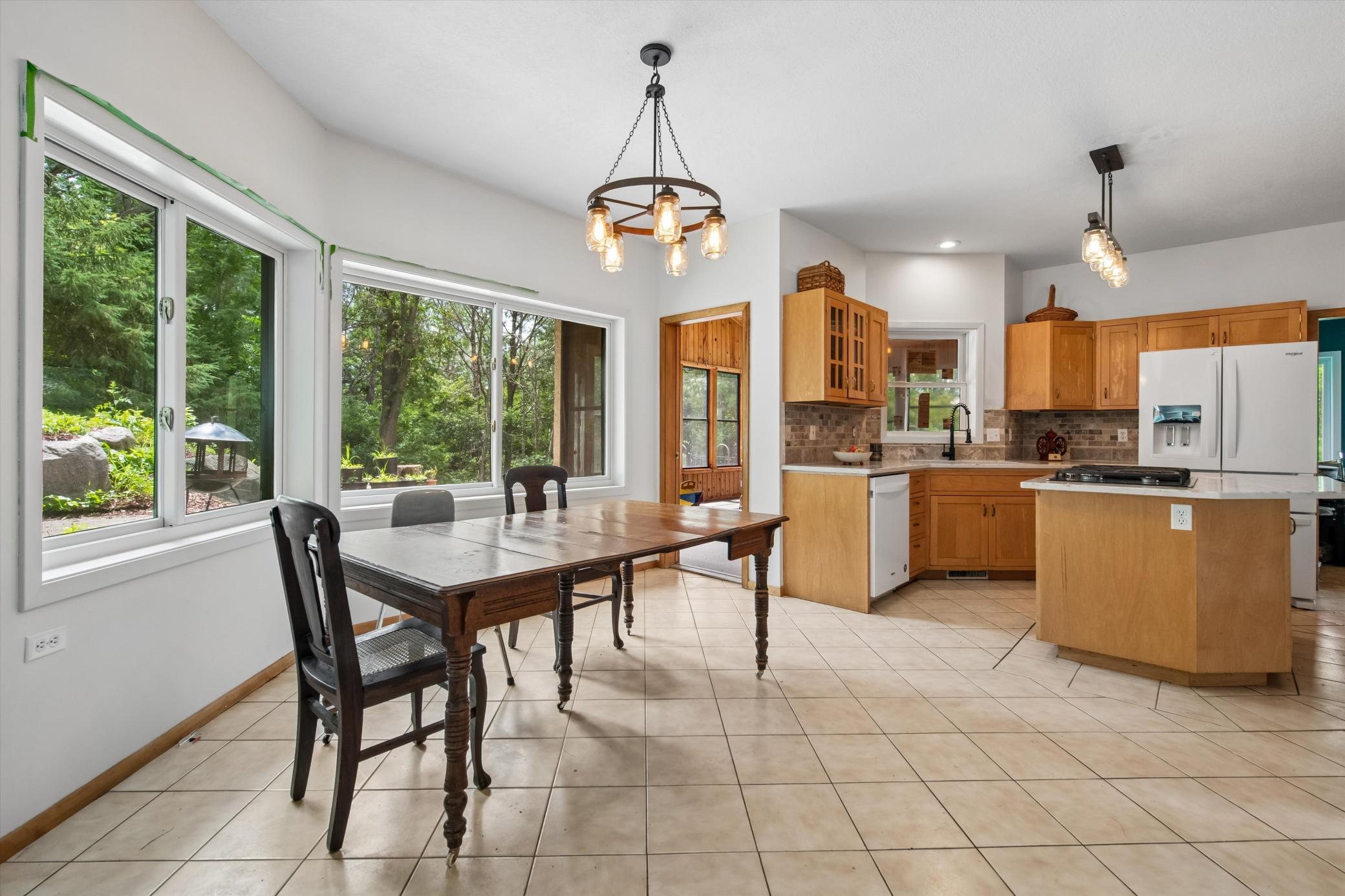 740 Mendota Heights Road Mendota Heights, MN 55120 - Photo 22 of 40