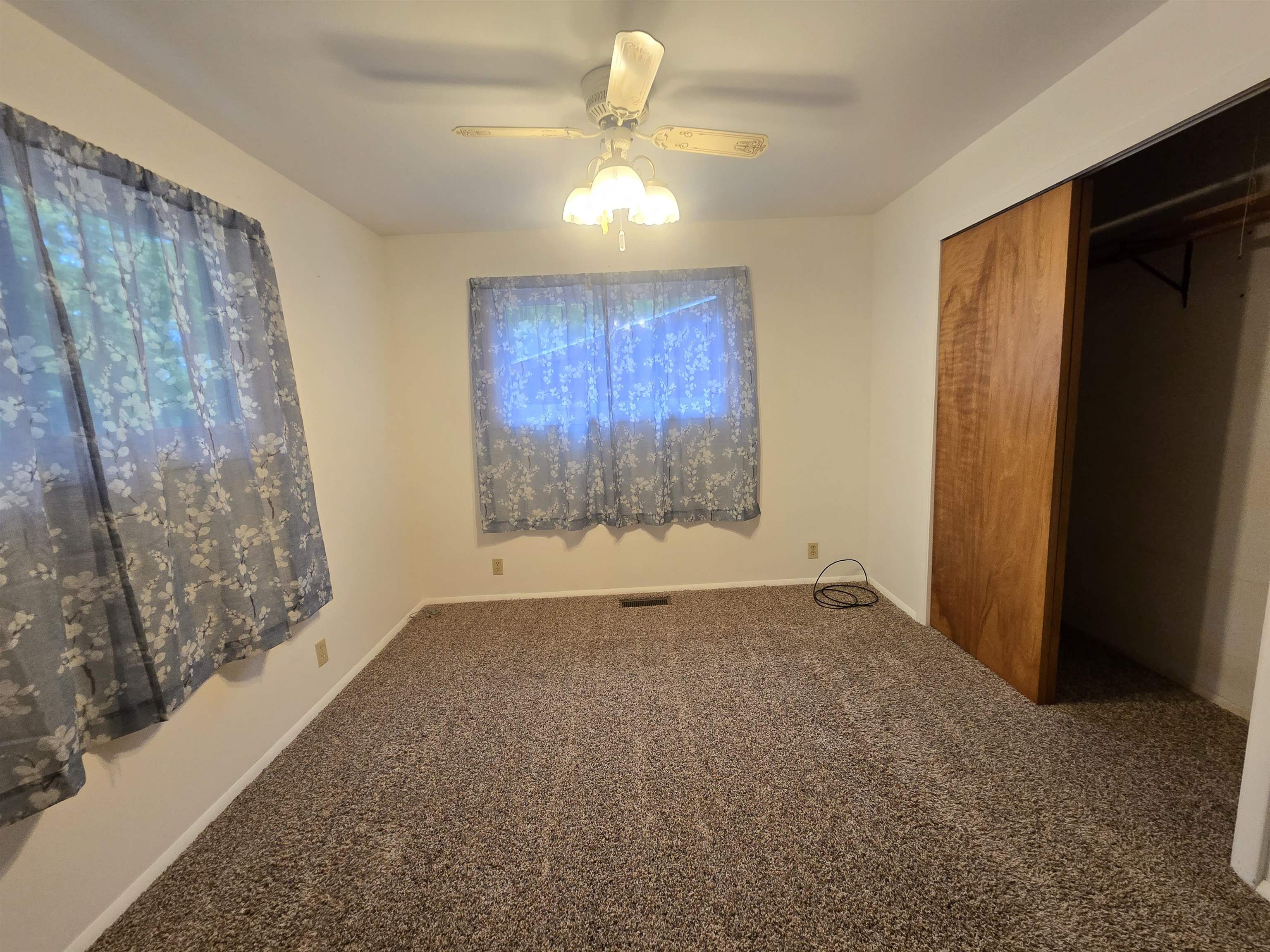 479 South Meridian Road Midland, MI 48640 - Photo 17 of 46