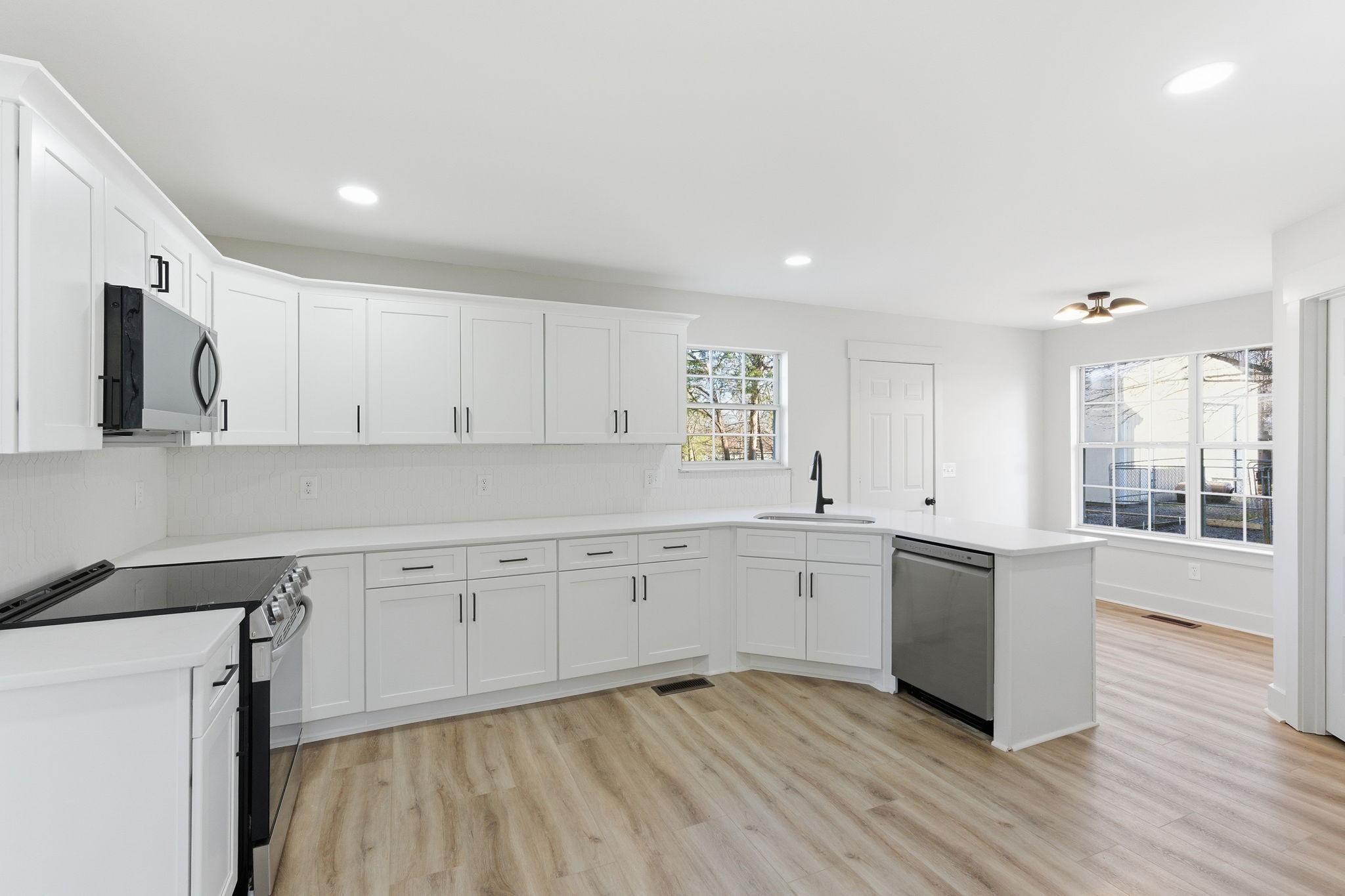 701 Rocky Ridge Circle La Vergne, TN 37086 - Photo 15 of 43