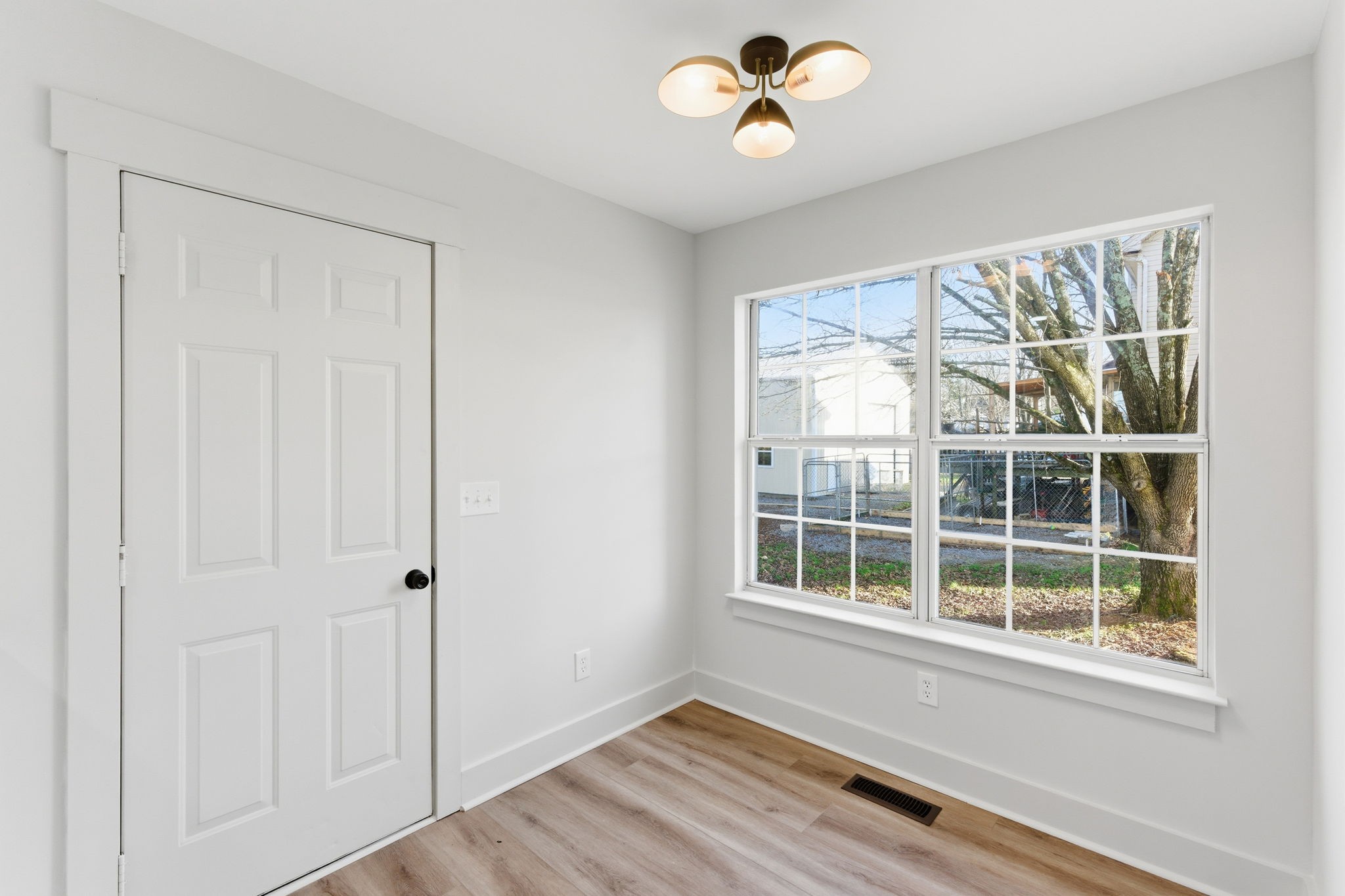 701 Rocky Ridge Circle La Vergne, TN 37086 - Photo 17 of 43