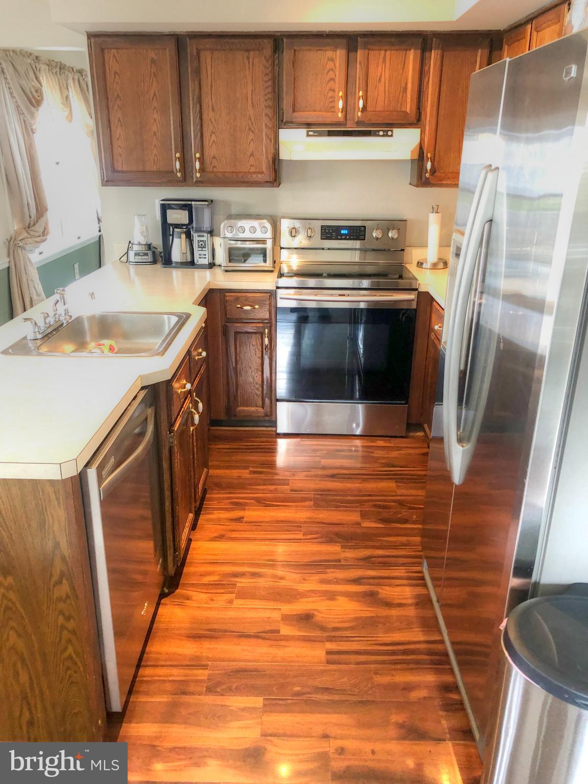 16 Country Hamilton, NJ 08690 - Photo 11 of 22 Gallery Image 11