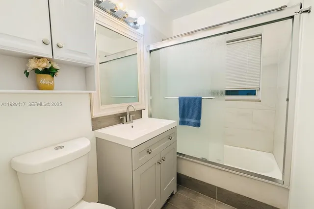 $949,900 | 1509 Northeast 109th Street, Miami, FL 33161