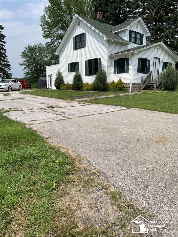 2299 Bluebush Road Monroe, MI 48162 - Photo 1 of 9