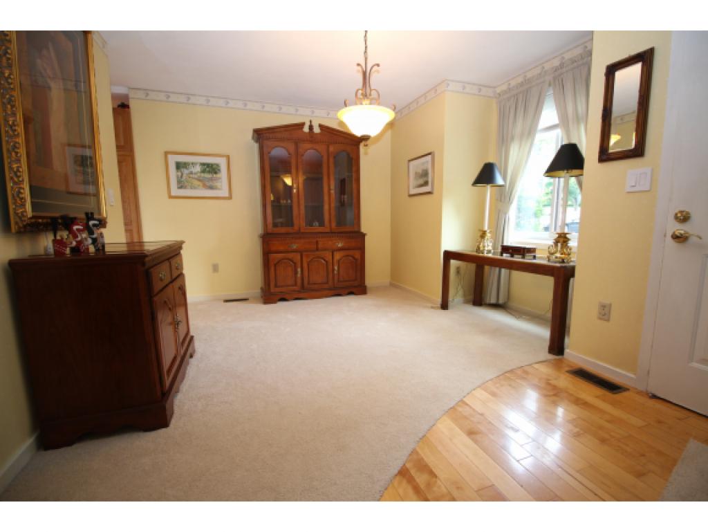 30 Thornhill Road, Unit 30 Stratham, NH 03885 - Photo 7 of 14