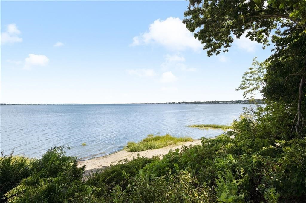 48 Lane 2 Warwick, RI 02888 - Photo 4 of 5