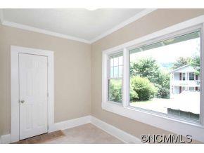 55 Washington Road Asheville, NC 28801 - Photo 10 of 23 Gallery Image 10