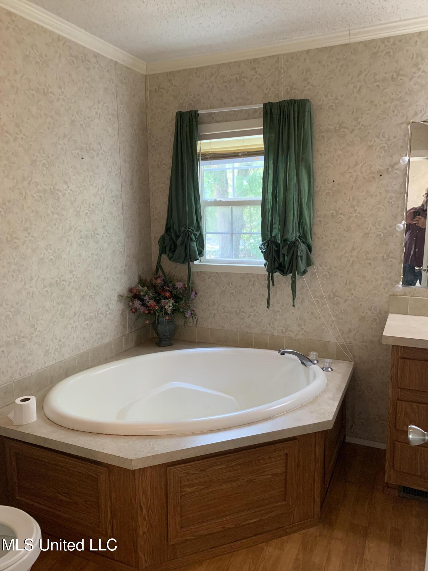 4 County Road 533 Como, MS 38619 - Photo 8 of 24 IMG_2298