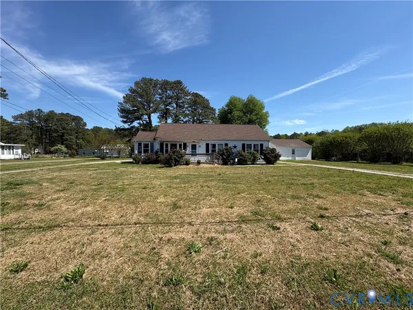 $99,000 | 12203 General Mahone Highway, Wakefield, VA 23888