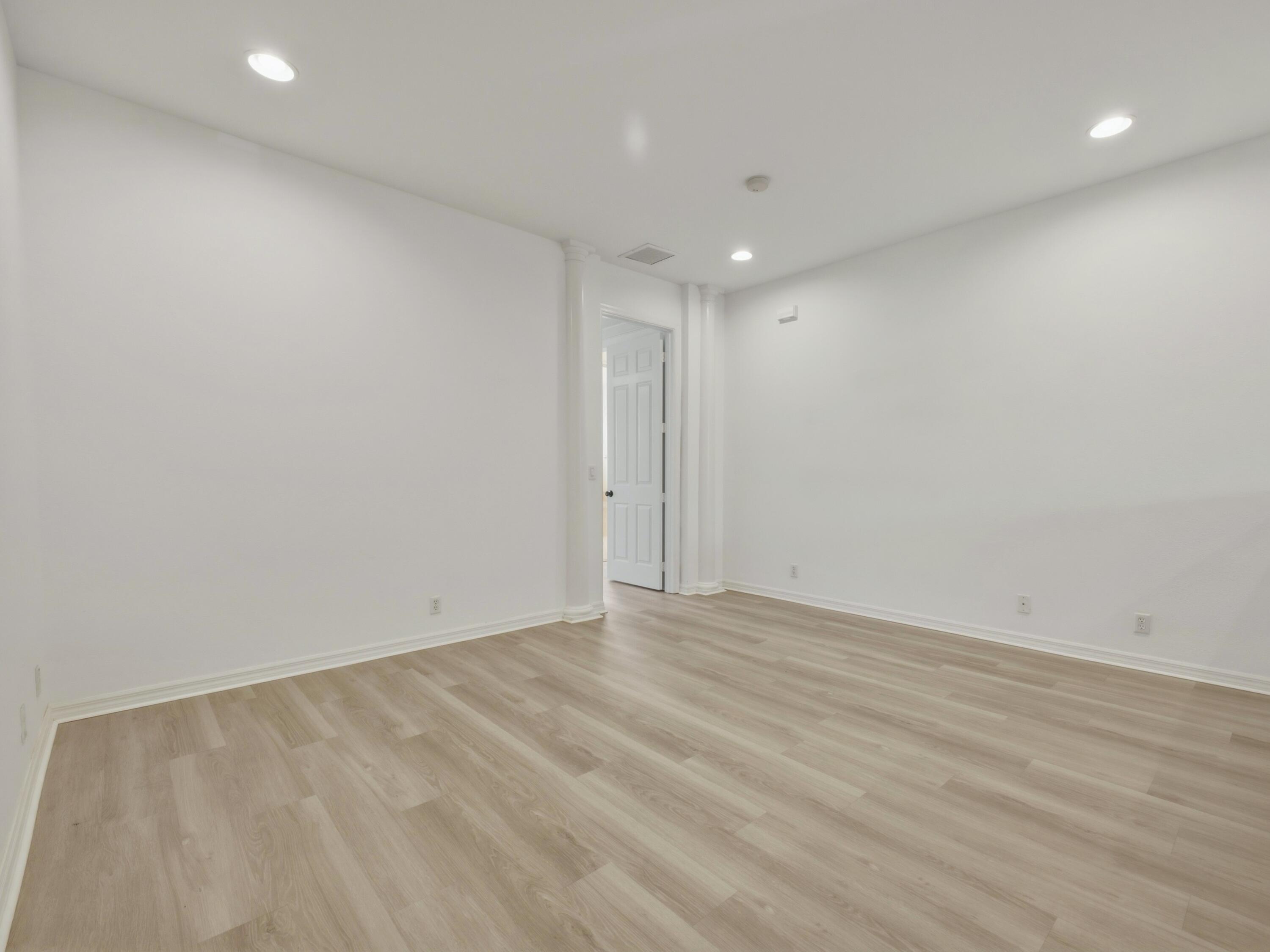 119 Lancaster Road Boynton Beach, FL 33426 - Photo 21 of 57 Loft Family