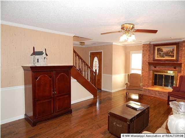 1820 Pecan Ridge North Southaven, MS 38671 - Photo 1 of 27 Primary Photo