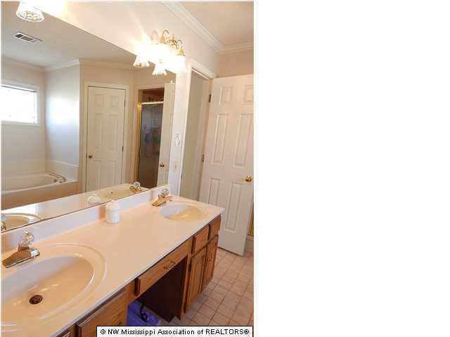 1820 Pecan Ridge North Southaven, MS 38671 - Photo 15 of 27 Additional Photo