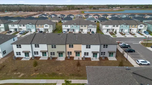 $2,050 | 5942 Chestnut Grv Place, St. Cloud, FL 34771