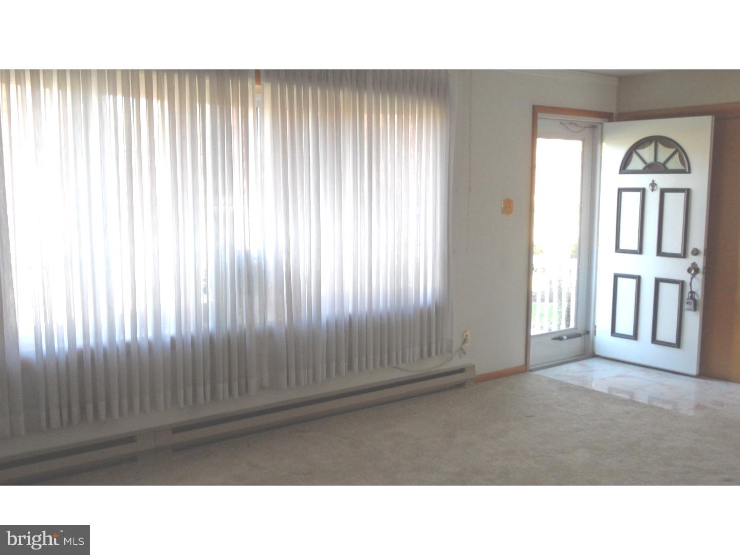 3392 Barklay Road Whitehall, PA 18052 - Photo 3 of 11 Gallery Image 3