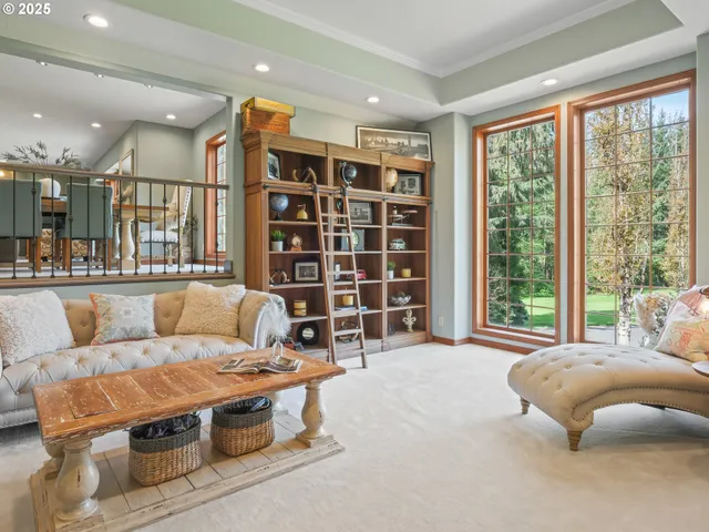 $1,374,900 | 43940 Southeast Music Camp Road, Sandy, OR 97055