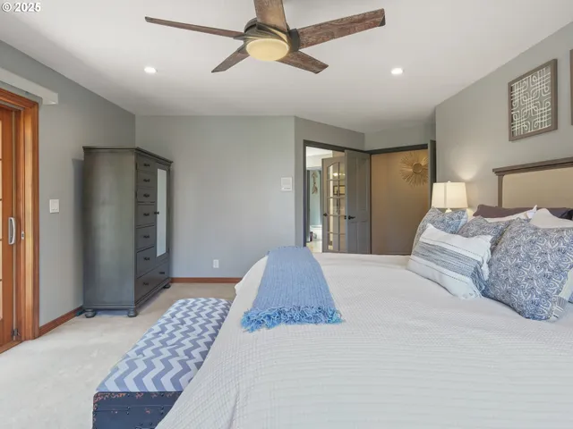 $1,374,900 | 43940 Southeast Music Camp Road, Sandy, OR 97055