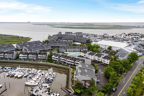 $819,000 | 206 Harbour Cove, Unit 206, Somers Point, NJ 08244