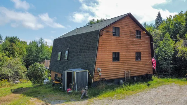 $267,500 | 34 S Road, Lee, ME 04455