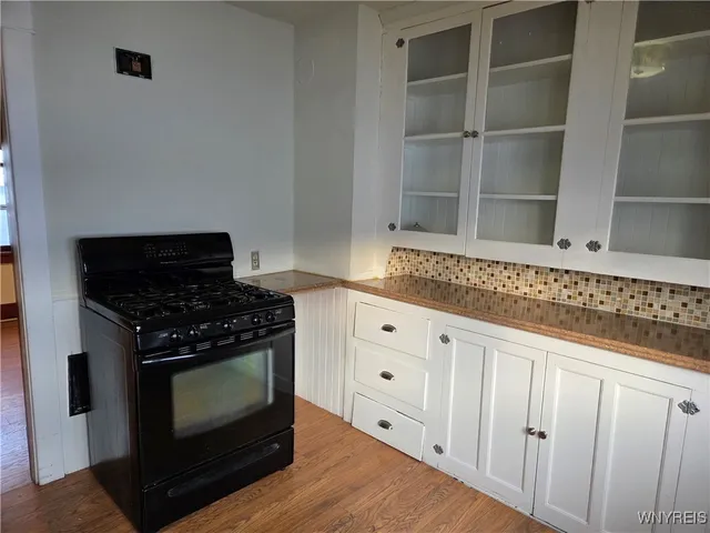 $1,200 | 212 Newburgh Avenue, Buffalo, NY 14215