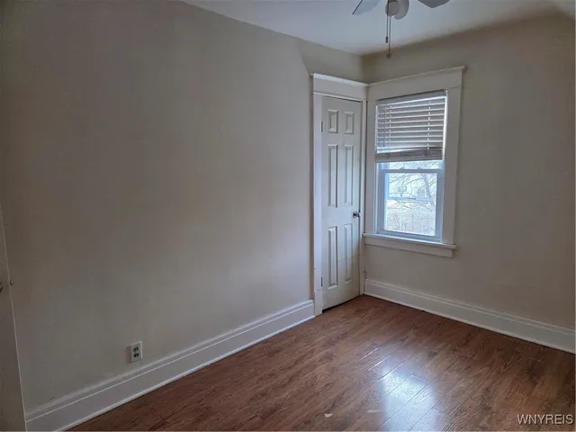 $1,200 | 212 Newburgh Avenue, Buffalo, NY 14215