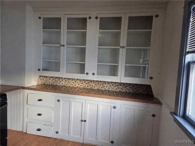 $1,200 | 212 Newburgh Avenue, Buffalo, NY 14215