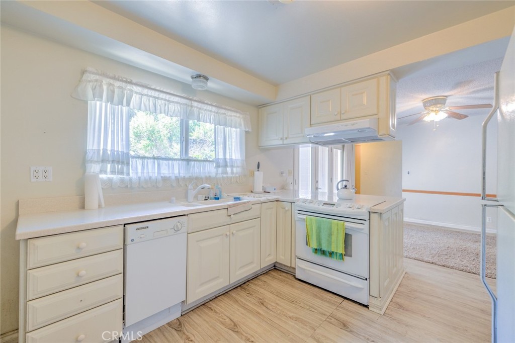 1057 Estrella Drive Santa Barbara, CA 93110 - Photo 21 of 66