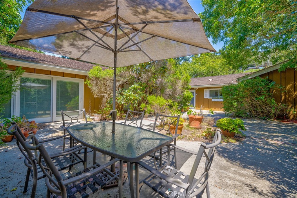 1057 Estrella Drive Santa Barbara, CA 93110 - Photo 31 of 66