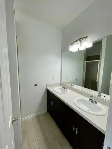 $1,100 | 3813 Valeria Street, Unit 3, Edinburg, TX 78541