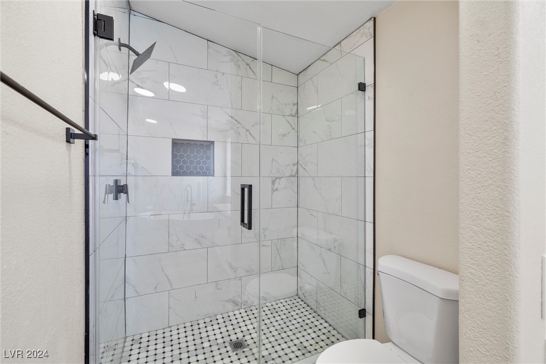4271 West Wilson Road Pahrump, NV 89048 - Photo 20 of 27 Primary Bathroom Shower