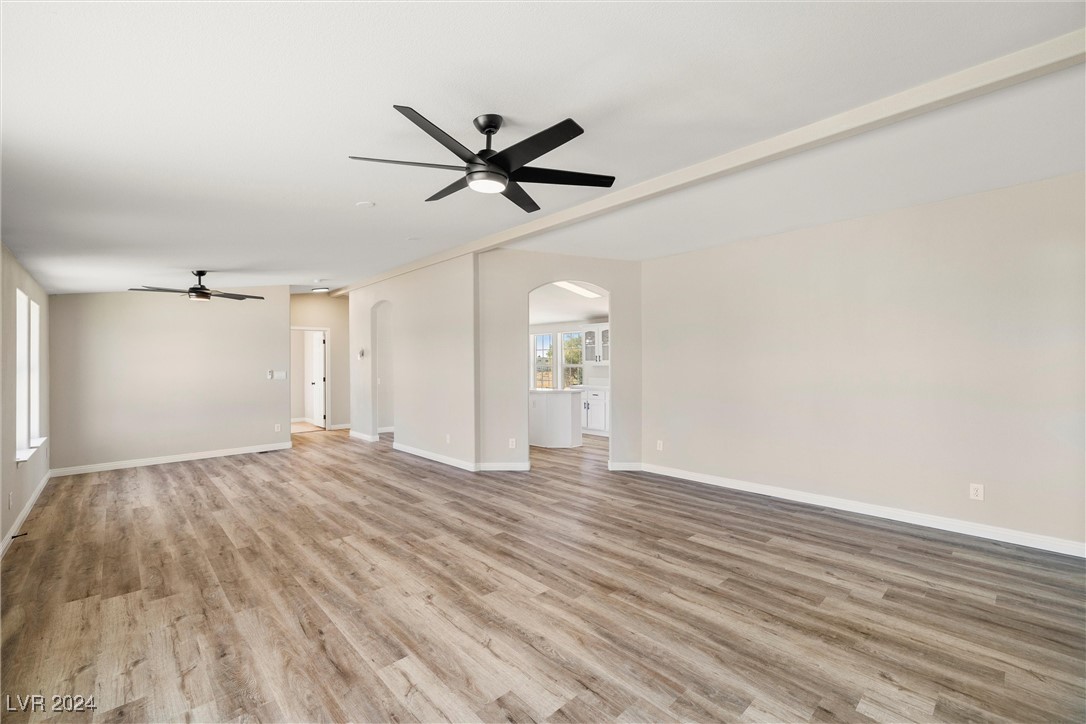 4271 West Wilson Road Pahrump, NV 89048 - Photo 9 of 27 Living Room