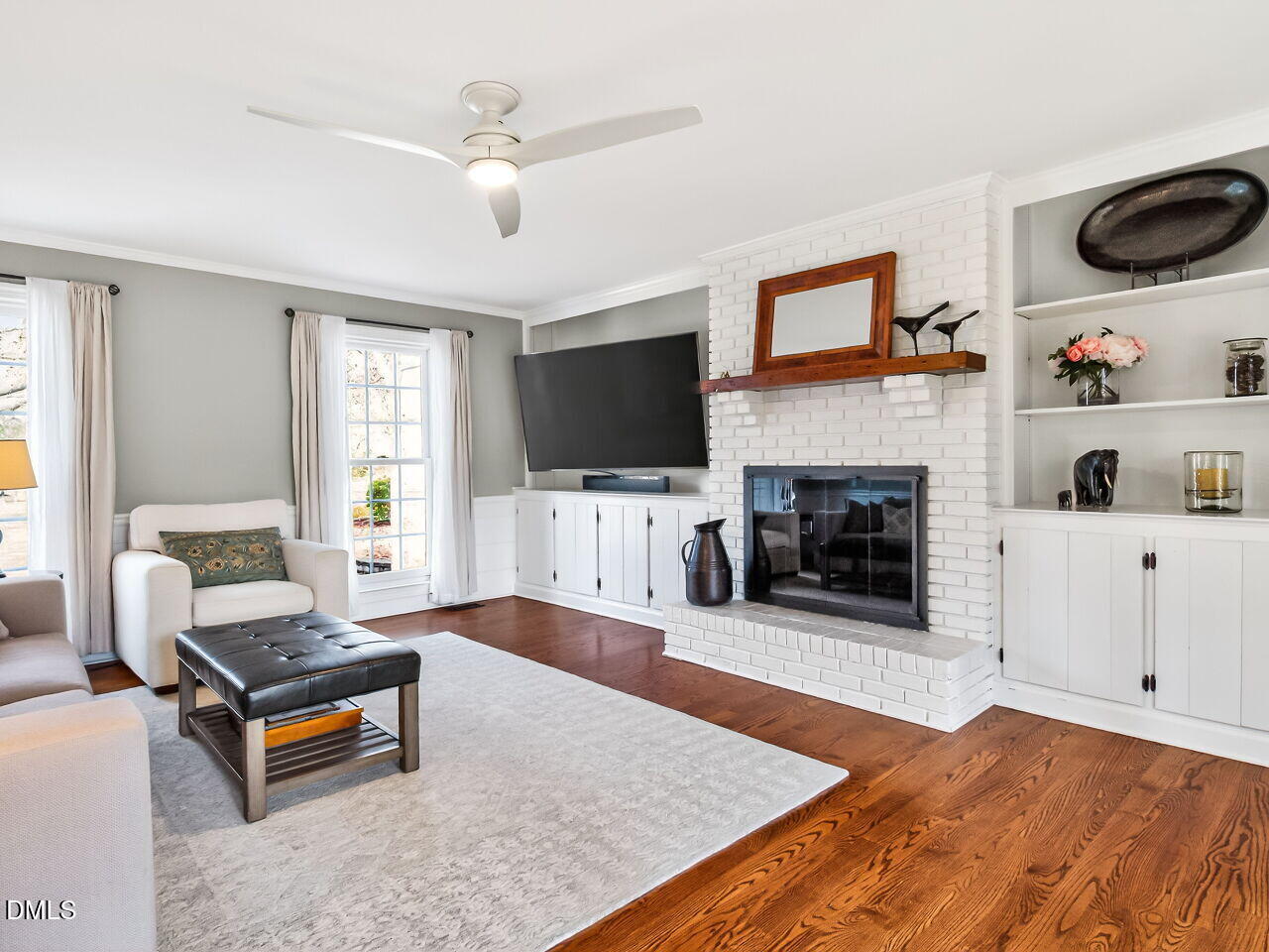 2004 Upland Court Raleigh, NC 27615 - Photo 15 of 42 015-1280x960-living-room