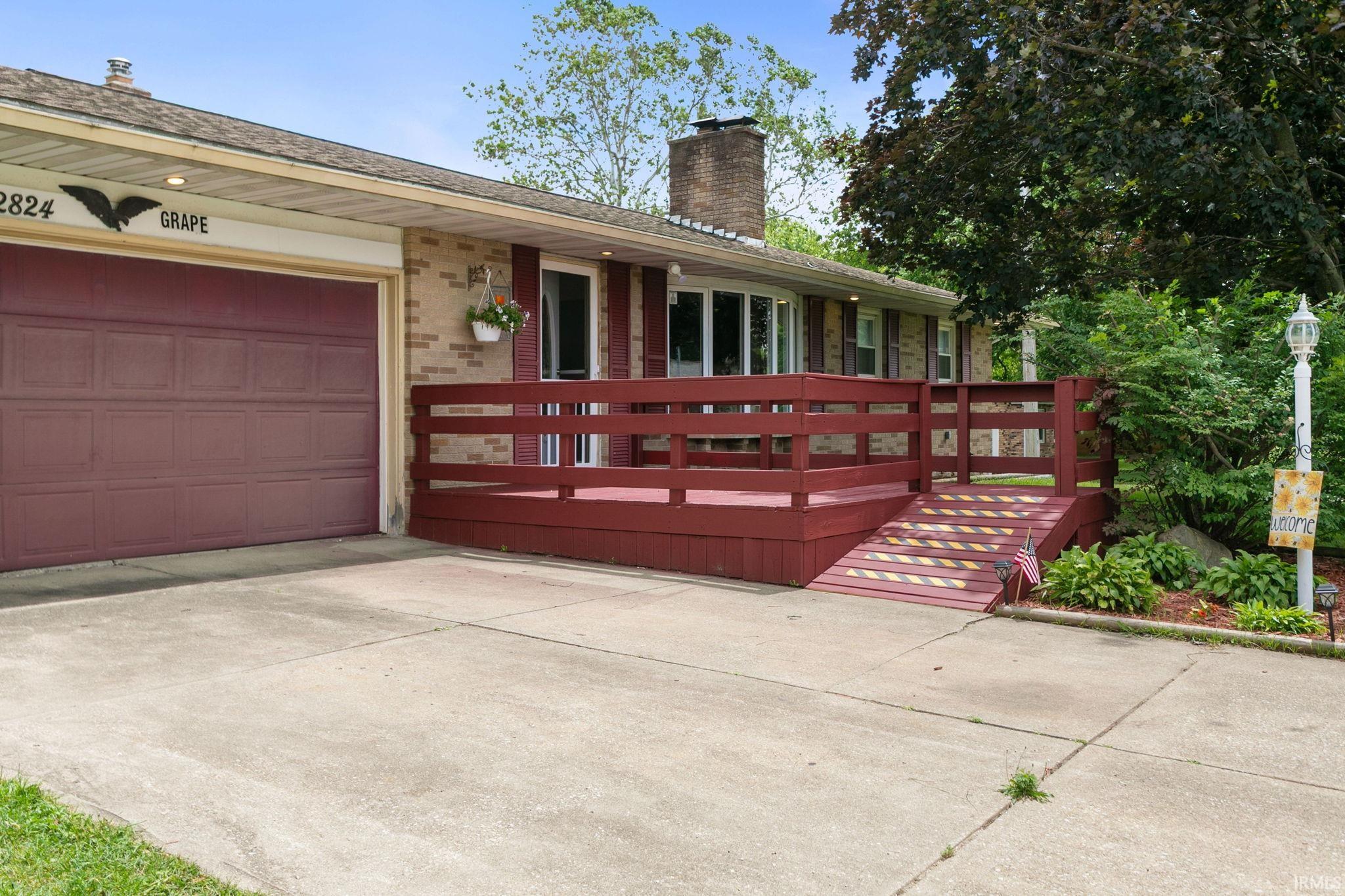 2824 Grape Road Mishawaka, IN 46545 - Photo 2 of 29