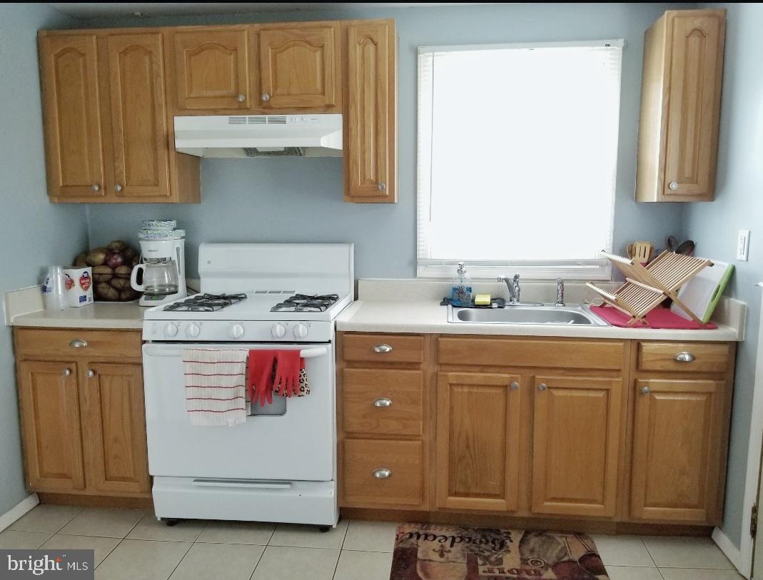 9528 Temple Hill Road Clinton, MD 20735 - Photo 12 of 23 Gallery Image 12