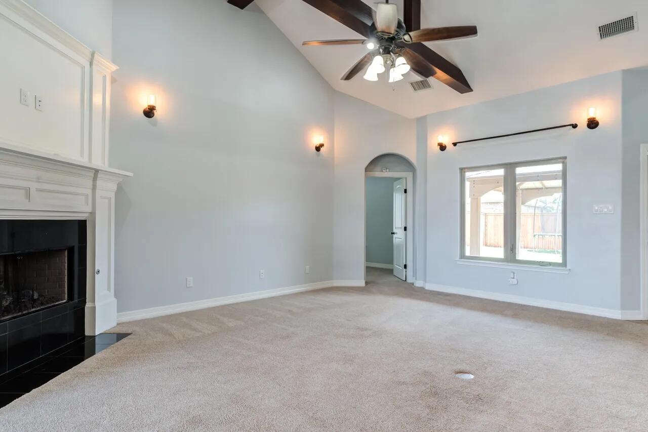 6113 74th Street Lubbock, TX 79424 - Photo 9 of 53 d780a7088c206be5f65194cef63e5fc3l-m11837