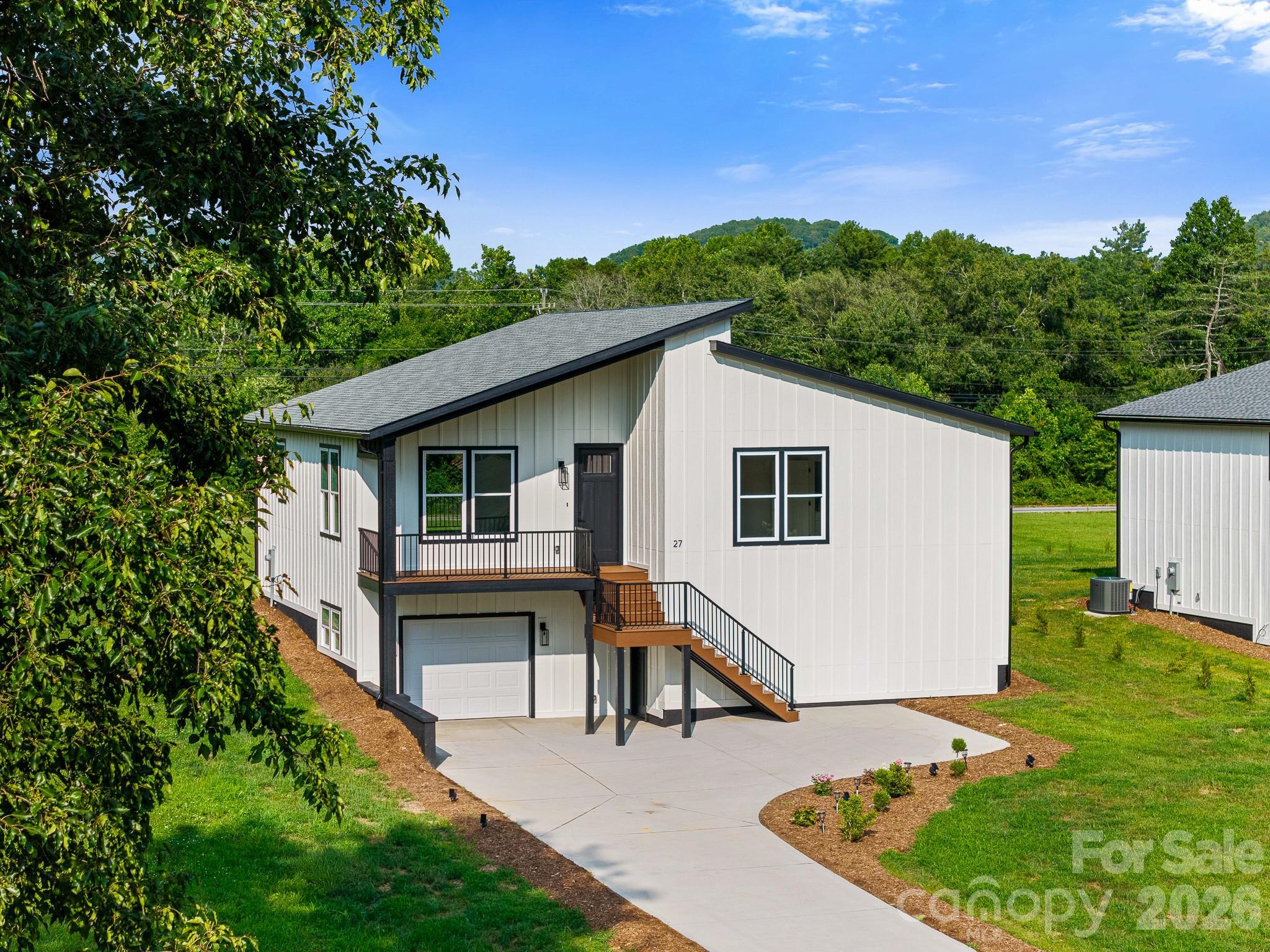 27 Klimovych Road Hendersonville, NC 28792 - Photo 29 of 38