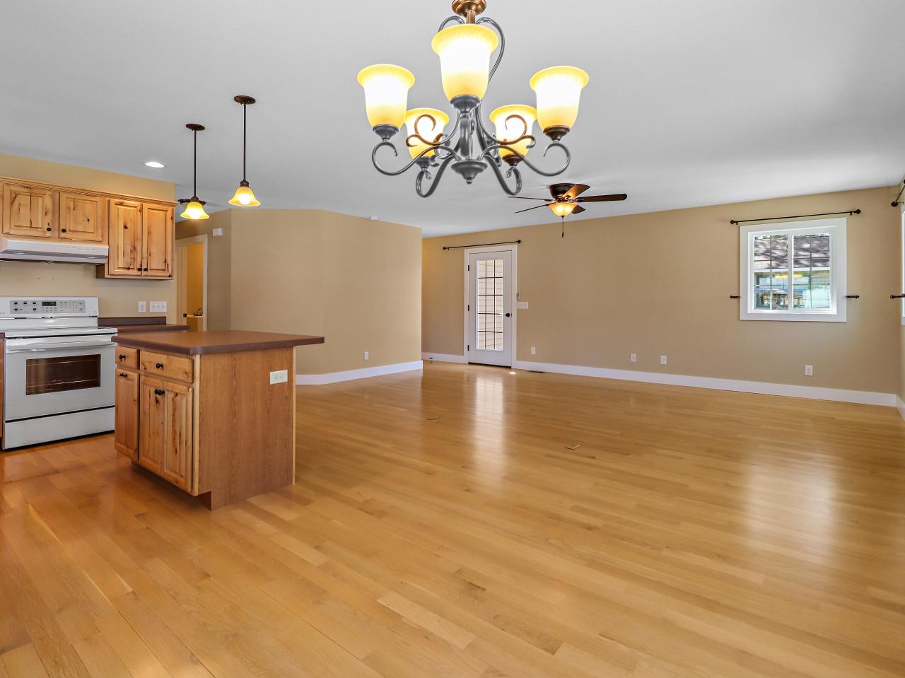 310 North First Street Eagle River, WI 54521 - Photo 10 of 26 Gallery Image 10