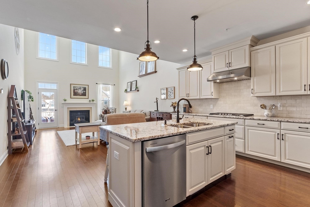 40 Phoebe Street, Unit 101 Methuen, MA 01844 - Photo 10 of 33