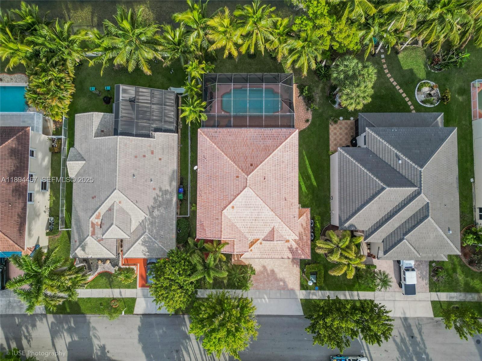 3181 Southwest 173rd Terrace Miramar, FL 33029 - Photo 4 of 45