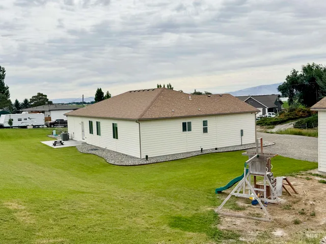 $480,000 | 942 West Wanda Lane, Heyburn, ID 83336