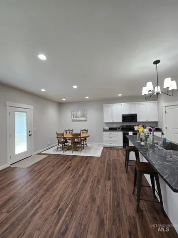 $480,000 | 942 West Wanda Lane, Heyburn, ID 83336