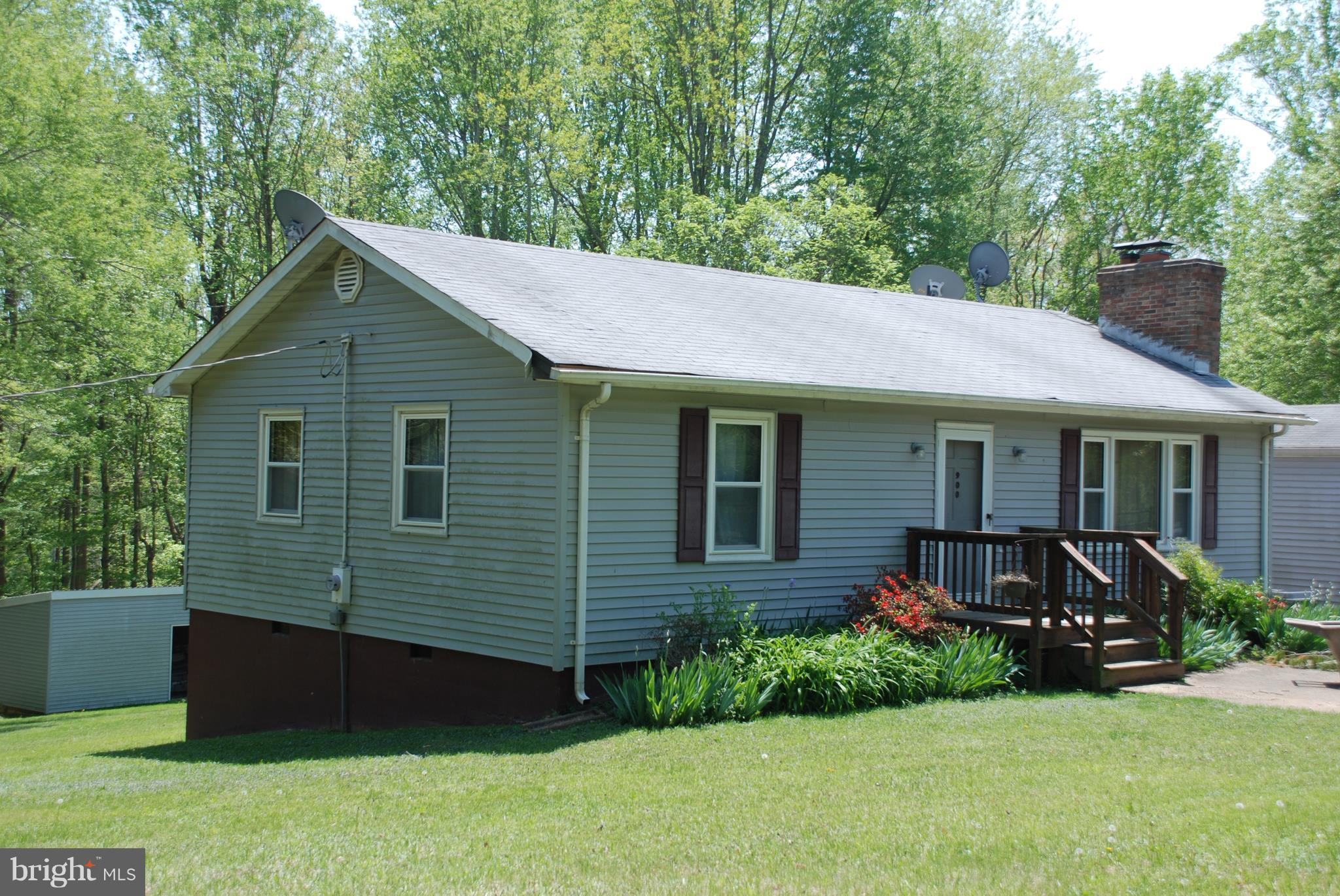 900 Scrabble Road Castleton, VA 22716 - Photo 1 of 6 Exterior (Front)