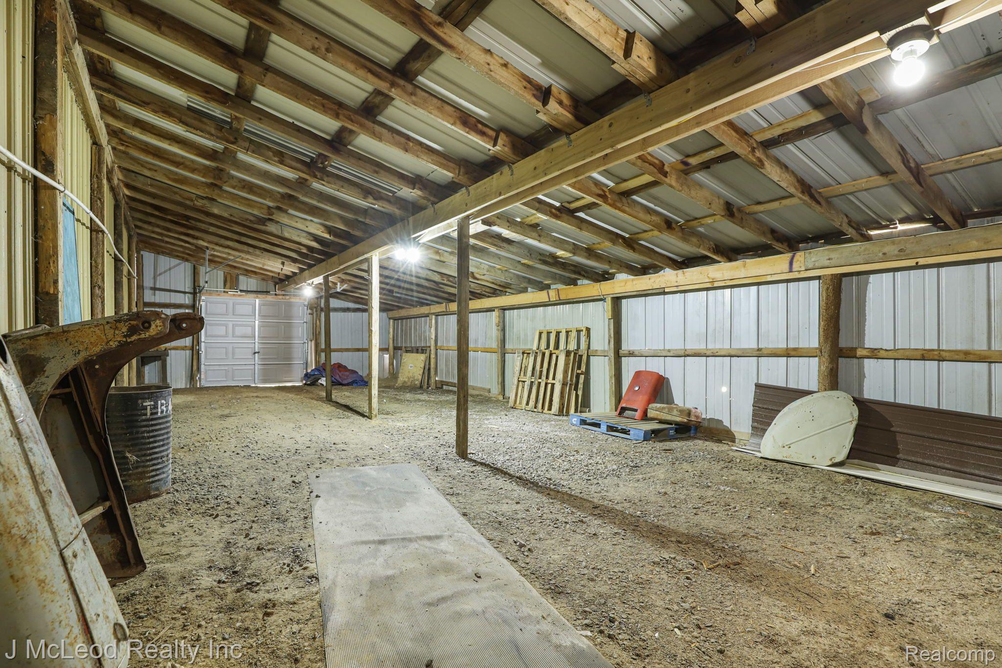 13253 North Irish Road Millington, MI 48746 - Photo 31 of 53
