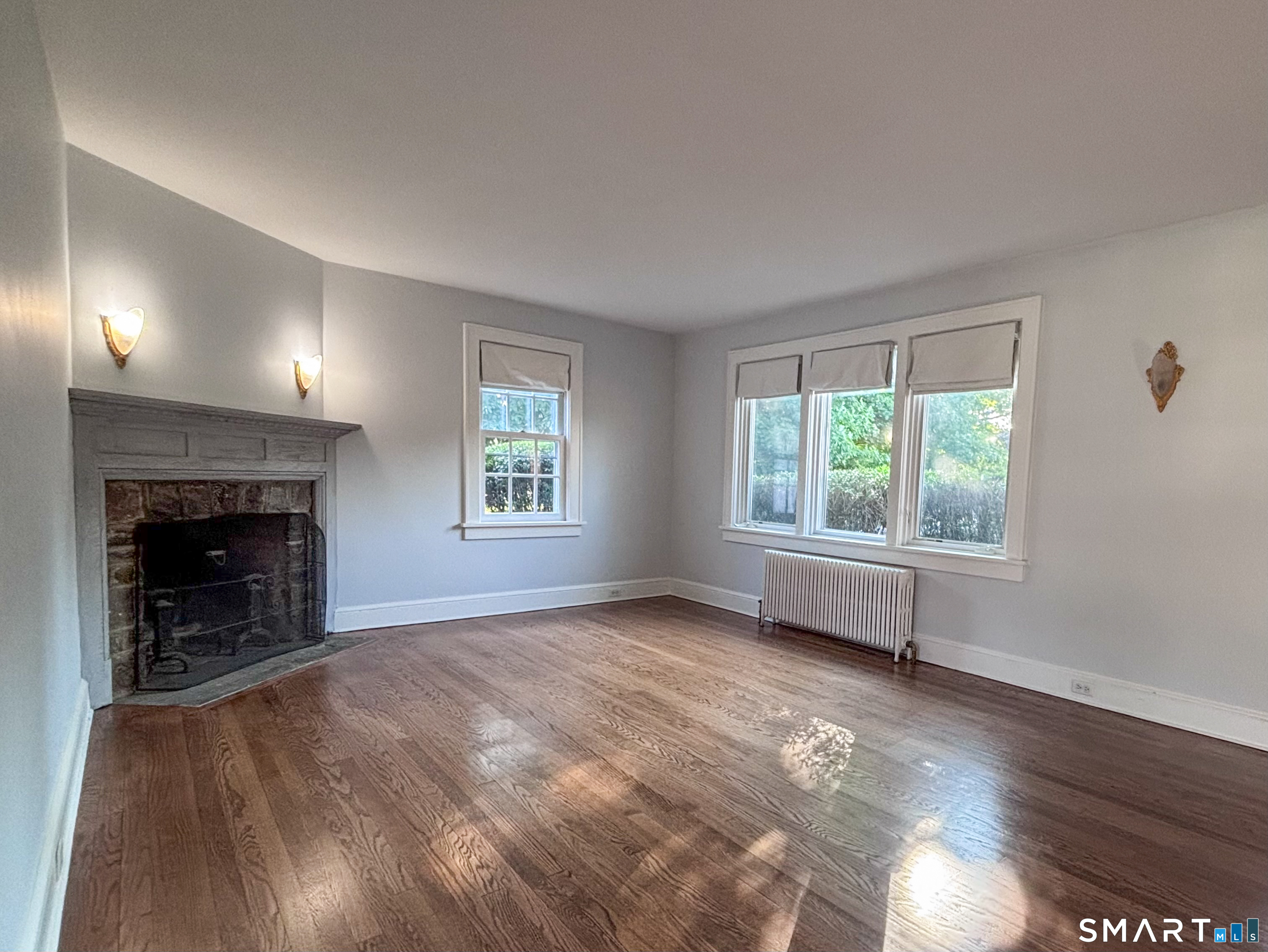 755 Stillson Road Fairfield, CT 06824 - Photo 3 of 10