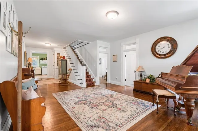 $379,900 | 110 West Elm Street, King City, MO 64463