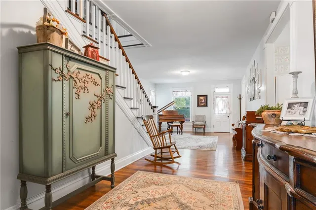 $379,900 | 110 West Elm Street, King City, MO 64463