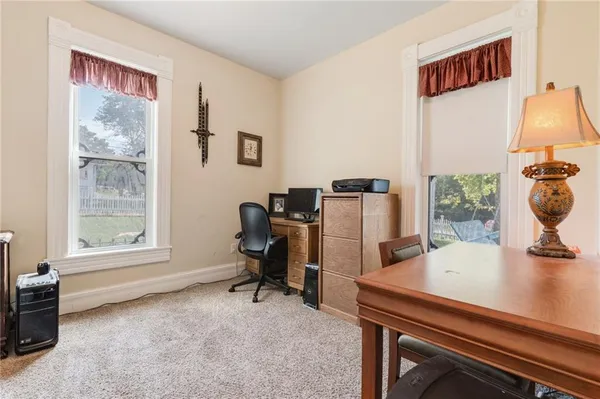 $379,900 | 110 West Elm Street, King City, MO 64463