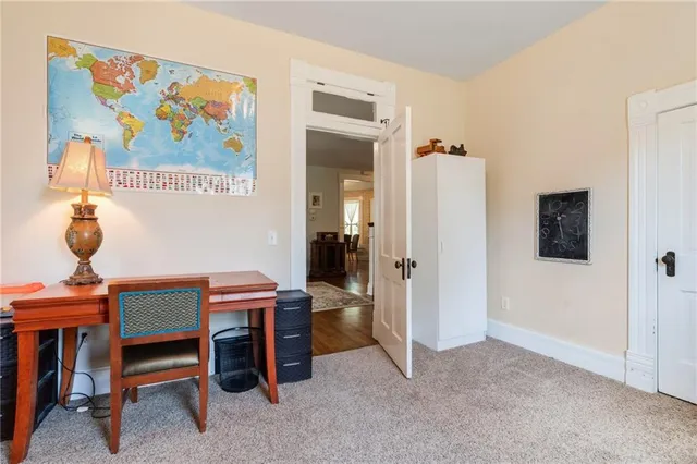 $379,900 | 110 West Elm Street, King City, MO 64463