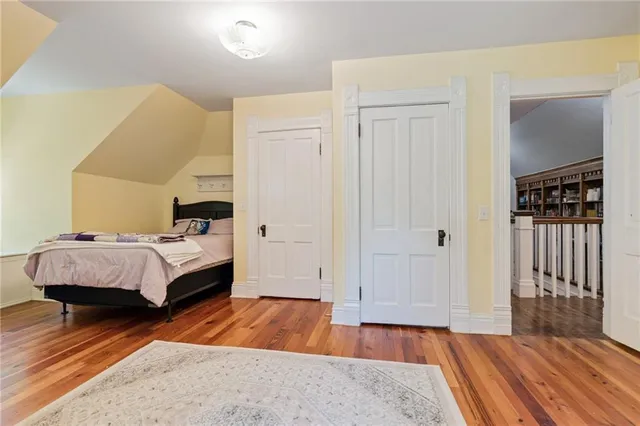 $379,900 | 110 West Elm Street, King City, MO 64463